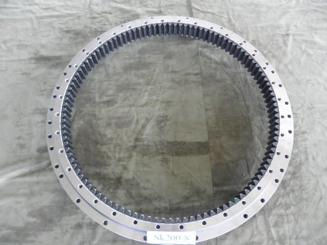 CARI / JUAL SWING BEARING KOBELCO SK200-8 READY STOCK